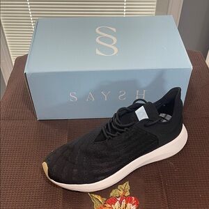 Saysh Black and White Athletic Sneakers